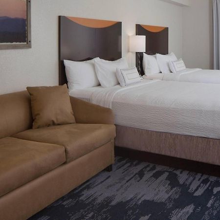 Fairfield Inn & Suites By Marriott Orlando Lake Buena Vista Esterno foto